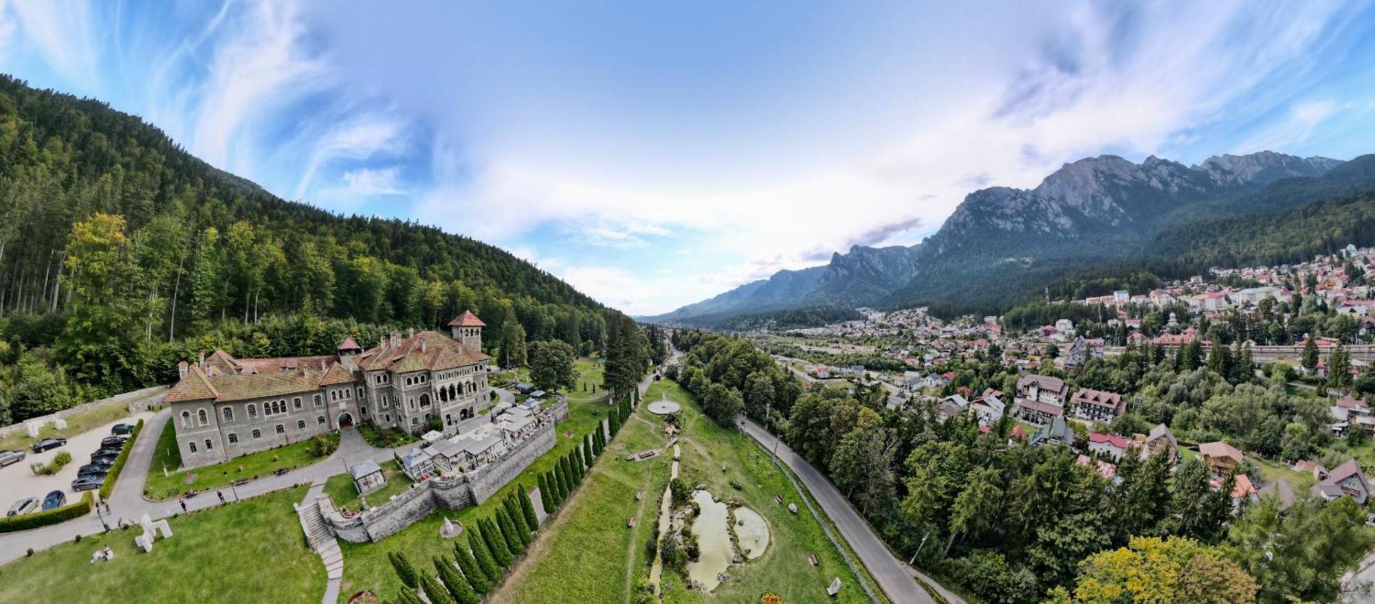 Castelul Cantacuzino Buşteni Exterior foto
